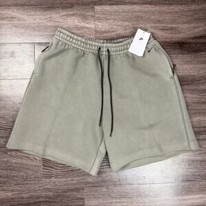 Nike Sportswear Tech Fleece Shorts Light Army Green HJ0692-320 Men's Large-Tall